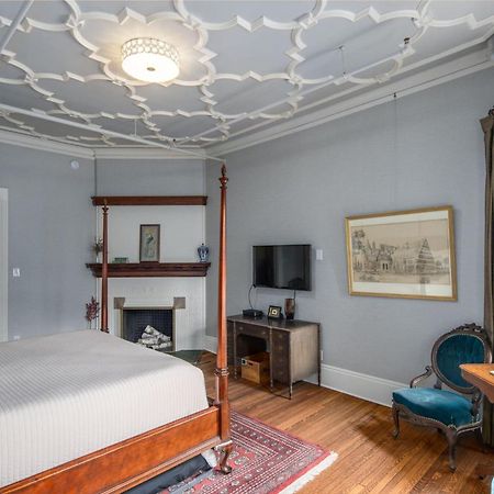 The New Victorian Mansion Bed & Breakfast 세인트폴 외부 사진